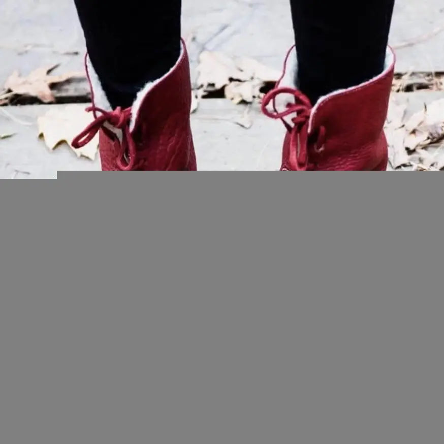 Laced Round Toe Plush Winter Snow Boots (Plus Size)