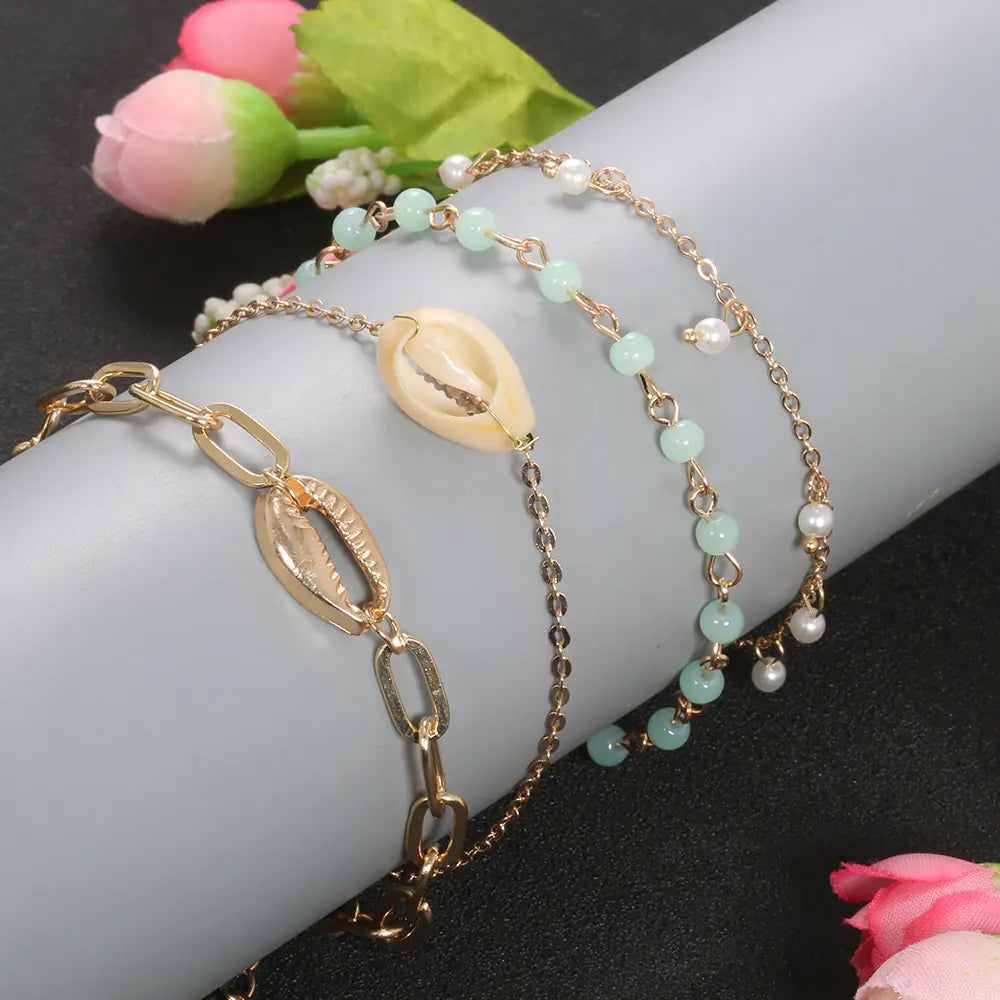 Gold Shell Statement Chain Bracelet with Beads (4 Pieces)