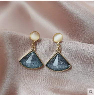 S925 Silver Needle Earrings - Simple and Chic Design