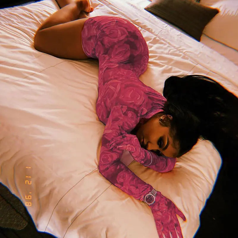 Women’s Printed Long Sleeve Dress with Gloves and Fitted Design