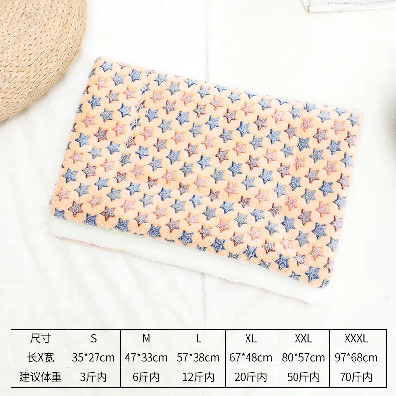 Universal Pet Bed Mat for Cats and Dogs - Thick Blanket