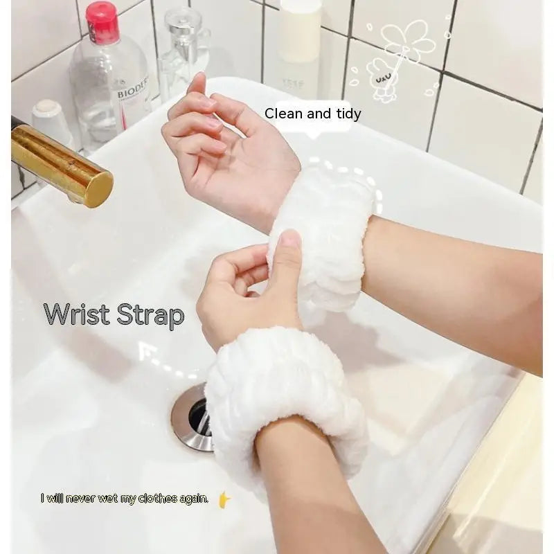 Women's Absorbent Wristbands for Spa and Makeup Use