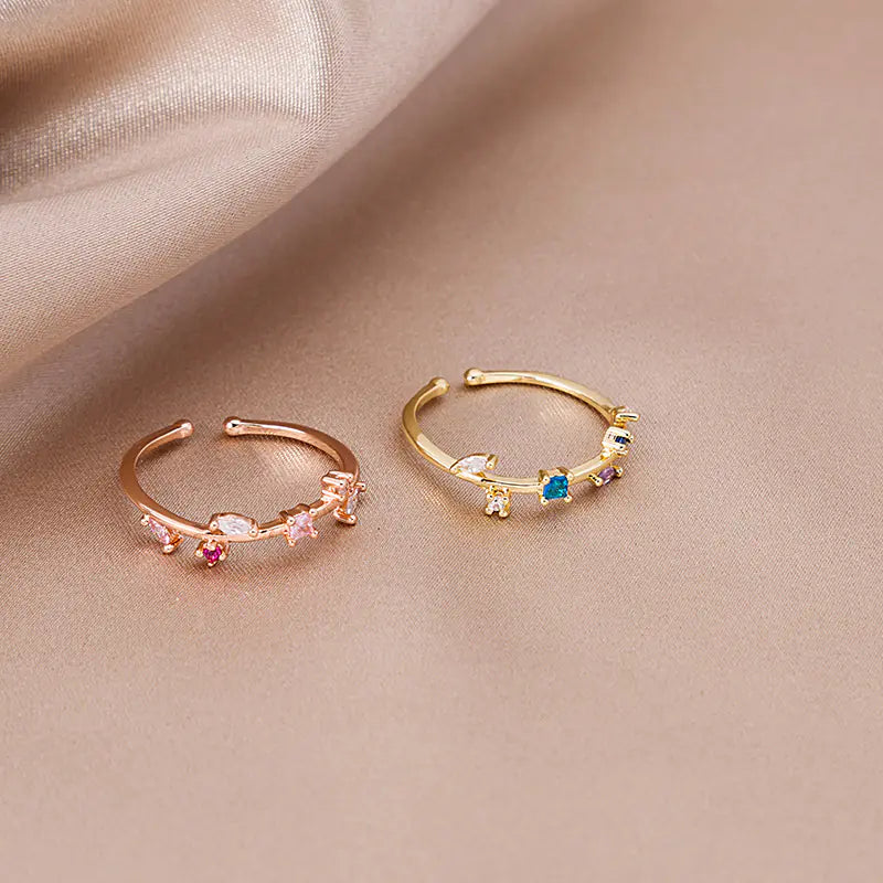 Zircon Leaf Ring - Elegant Open Gemstone Design