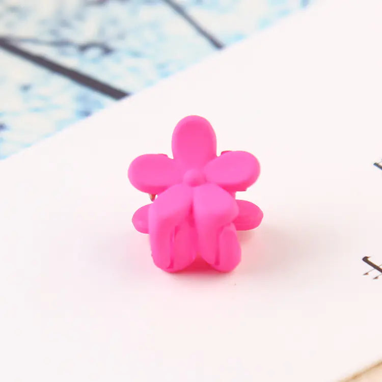 Wholesale Mini Flower Hair Clips for Infants and Toddlers