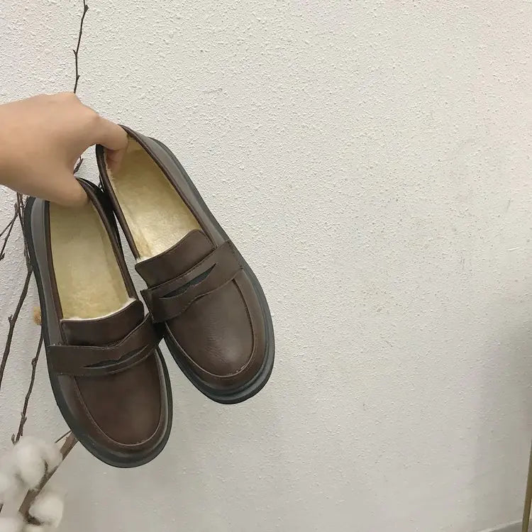 Leather Low-Top Shoes for Students