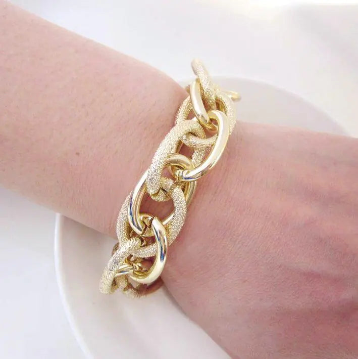 Gold Frosted Chunky Metal Chain Necklace (Korean Style)