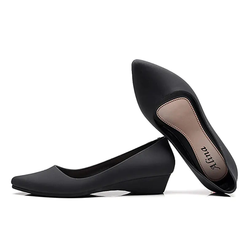 Pointed Toe Wedge Work Shoes with Soft Sole