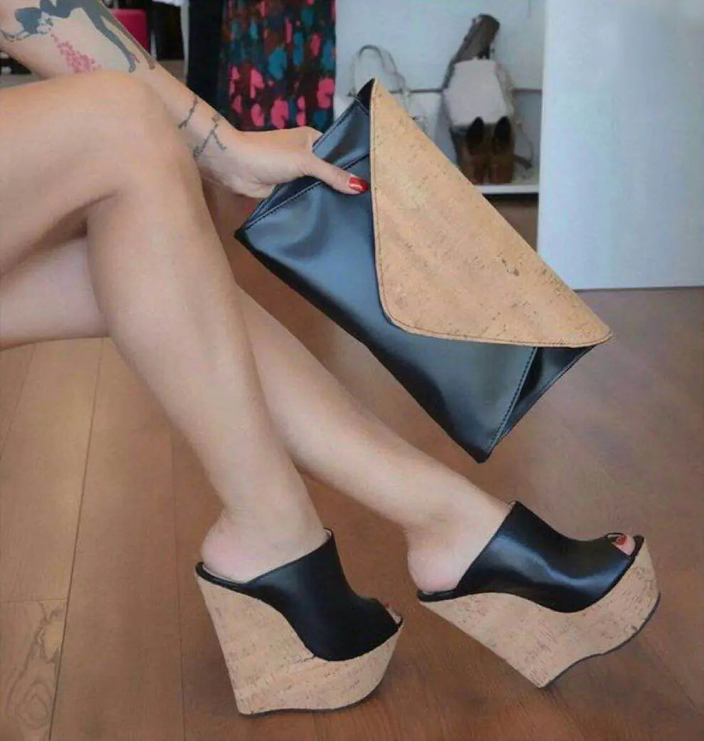 Simple Style Color-Block Wedge Heels (Sizes 35-42)