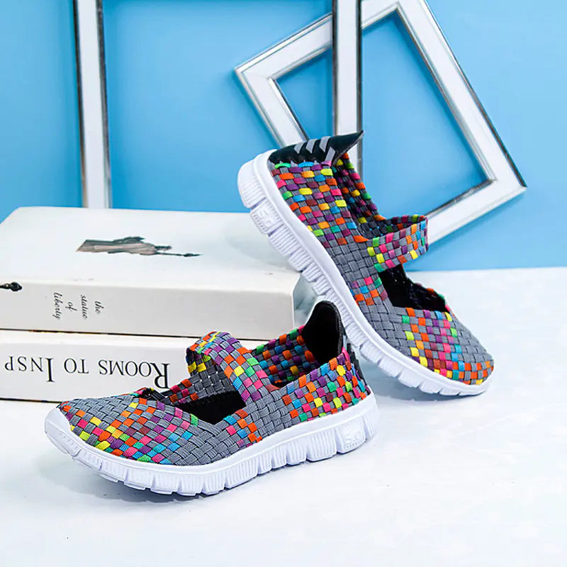 Fashion Casual Women's Flat Shoes with Braided Design