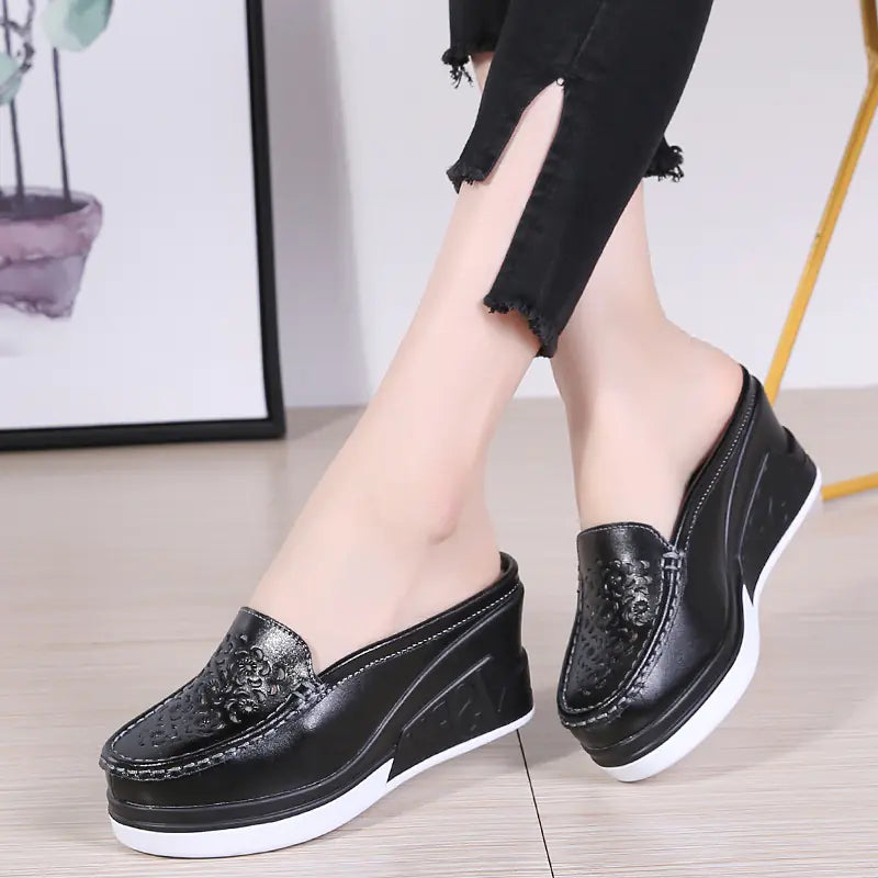 Fashionable Thick-soled Leather Slip-on Mules