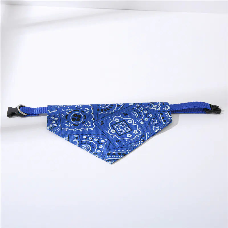 Adjustable Triangle Print Pet Collar with Towel