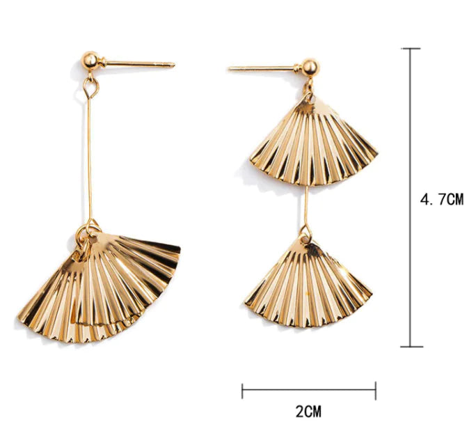 Gold Fan-Shaped Earrings for Women - Vintage Style