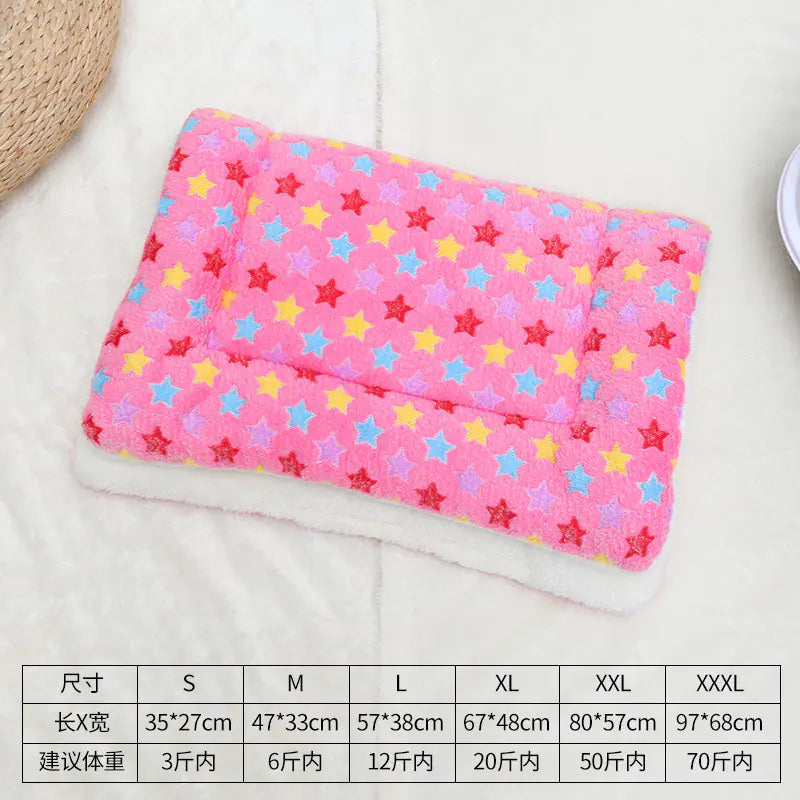 Universal Pet Bed Mat for Cats and Dogs - Thick Blanket