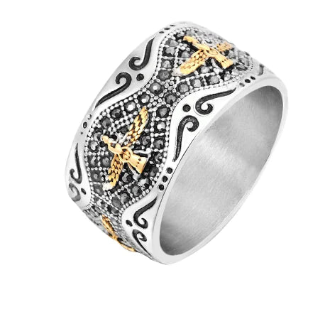 Retro Eagle Wings Fashion Ring in Alloy Material