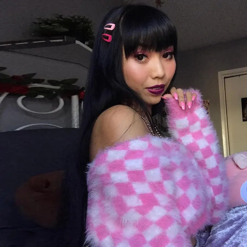 Sweet Pink V-Neck Short Mink Cardigan Sweater