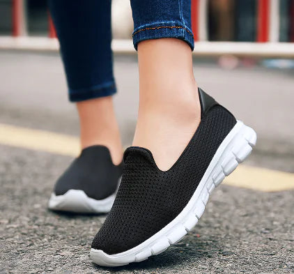 Plus Size Women's Breathable Slip-On Shoes
