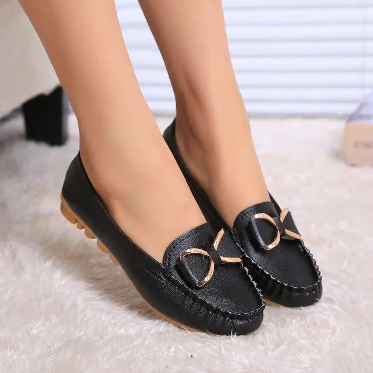 Women’s Fashionable Flat Slip-On Loafers