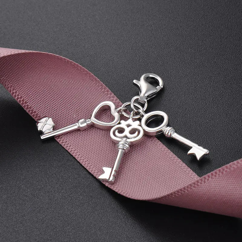 Charming Eskimo Doll Pendant in 925 Silver Jewelry