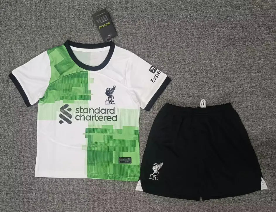 Children's Football Kit: Arsenal, Liverpool, Dortmund, Spurs