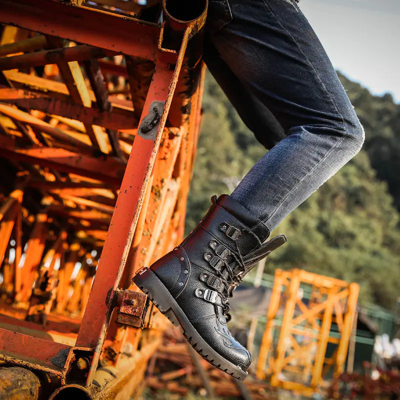 Men's High-Top Combat Boots - Trendy Winter Style
