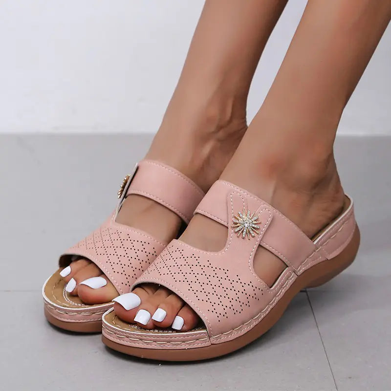 Women's Casual Floral Wedge Sandals with Thick Bottom