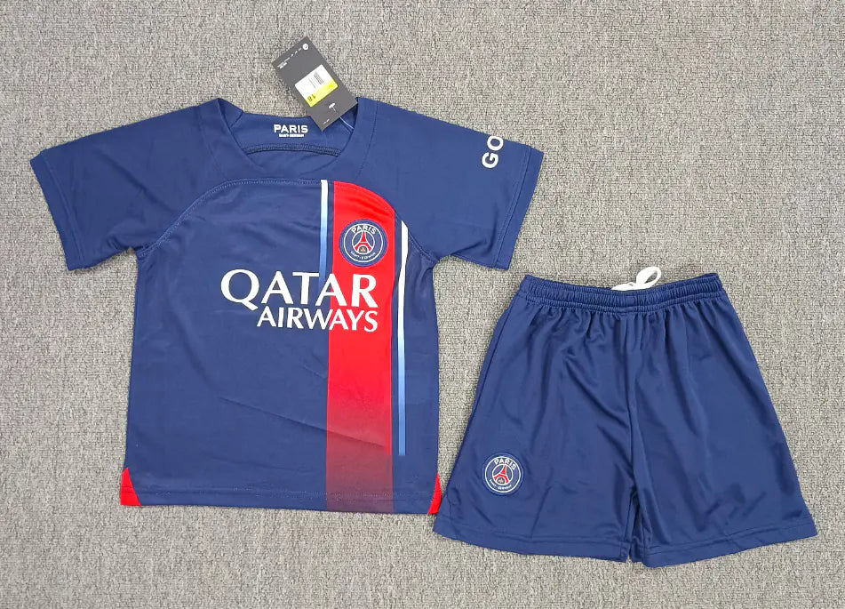 Children's Football Kit: Arsenal, Liverpool, Dortmund, Spurs