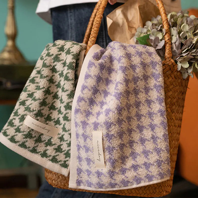 Houndstooth Cotton Jacquard Face Towel - Soft & Absorbent