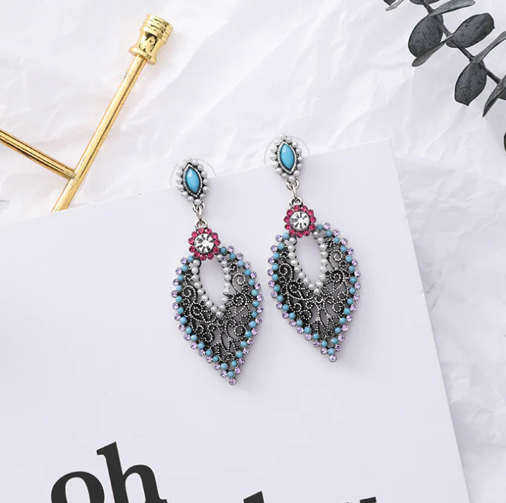 Floral Earrings with Water Drop Design