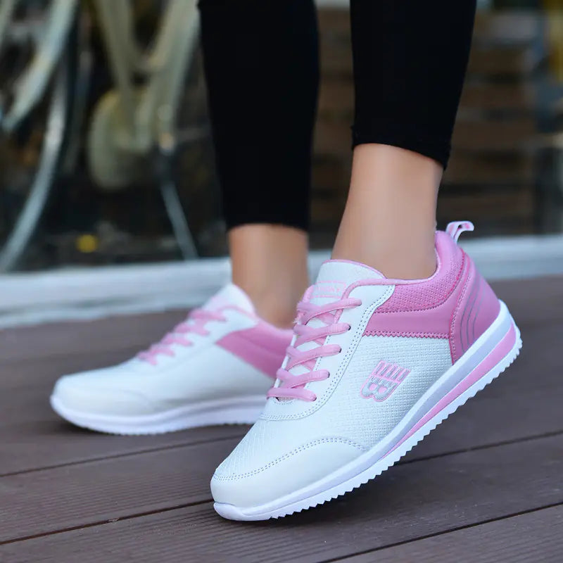 Women's Stylish Lightweight Leather Sneakers for Students