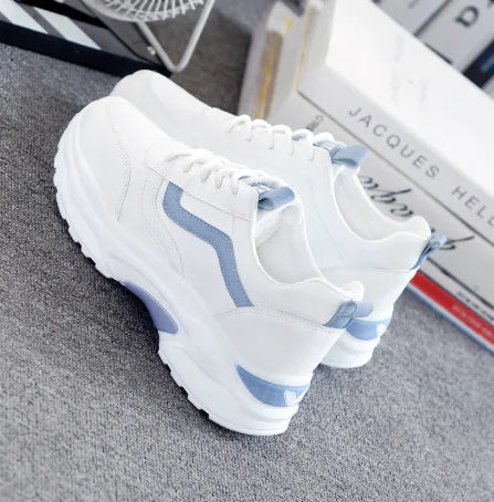 Fashionable Women's White Sneakers - 2020 Korean Style