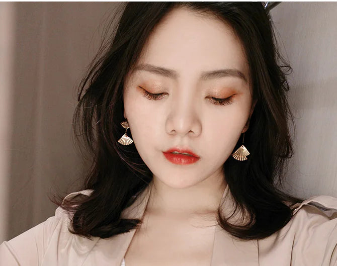 Gold Fan-Shaped Earrings for Women - Vintage Style