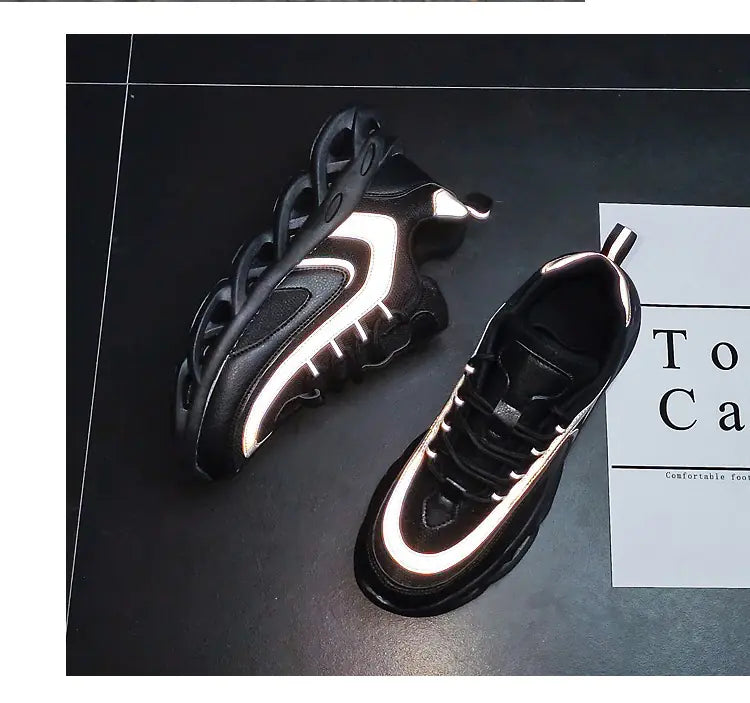 Men's Reflective Running Shoes with Thick Sole Design