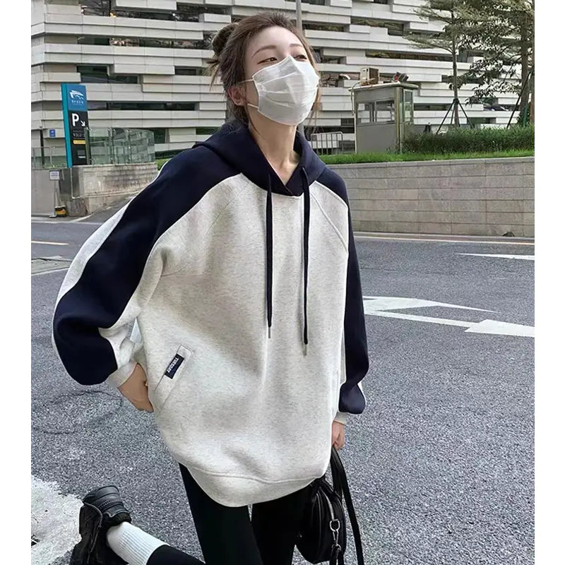 Retro Hooded Contrast Color Sweatshirt for Women
