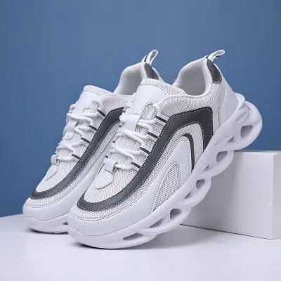 Men's Reflective Running Shoes with Thick Sole Design