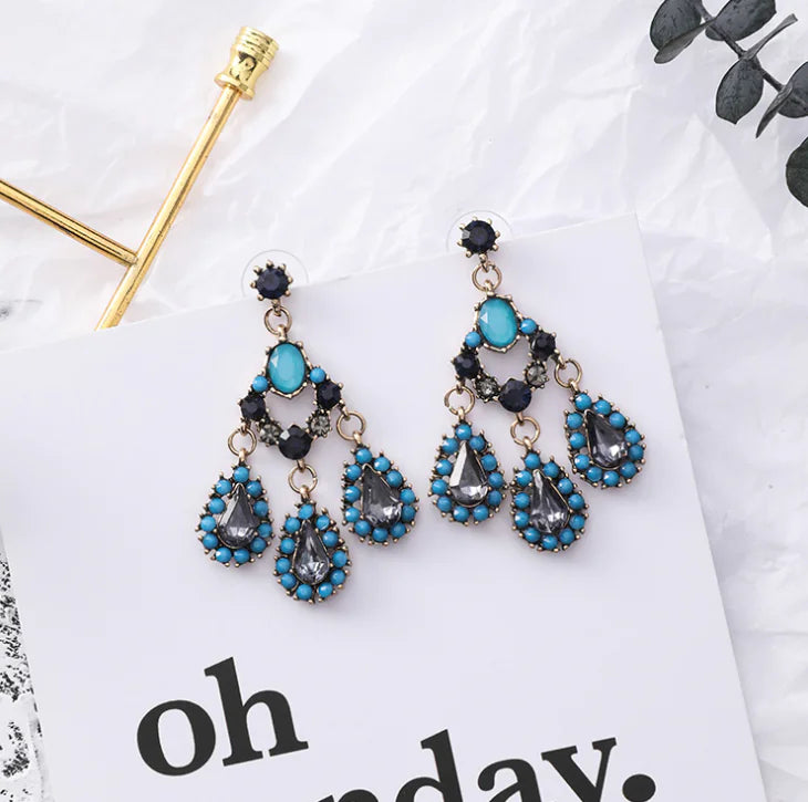 Floral Earrings with Water Drop Design