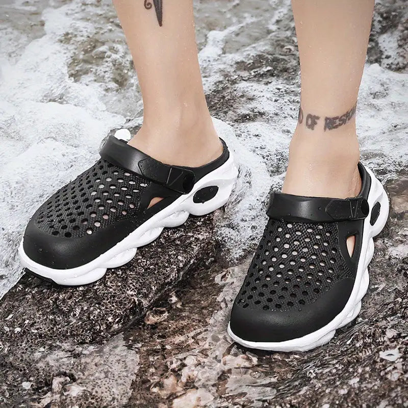 Men's Lightweight Comfy Non-Slip Garden Clogs