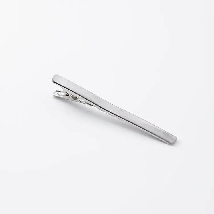 Minimalist Gold Metal Hair Clip - Simple Chic Design