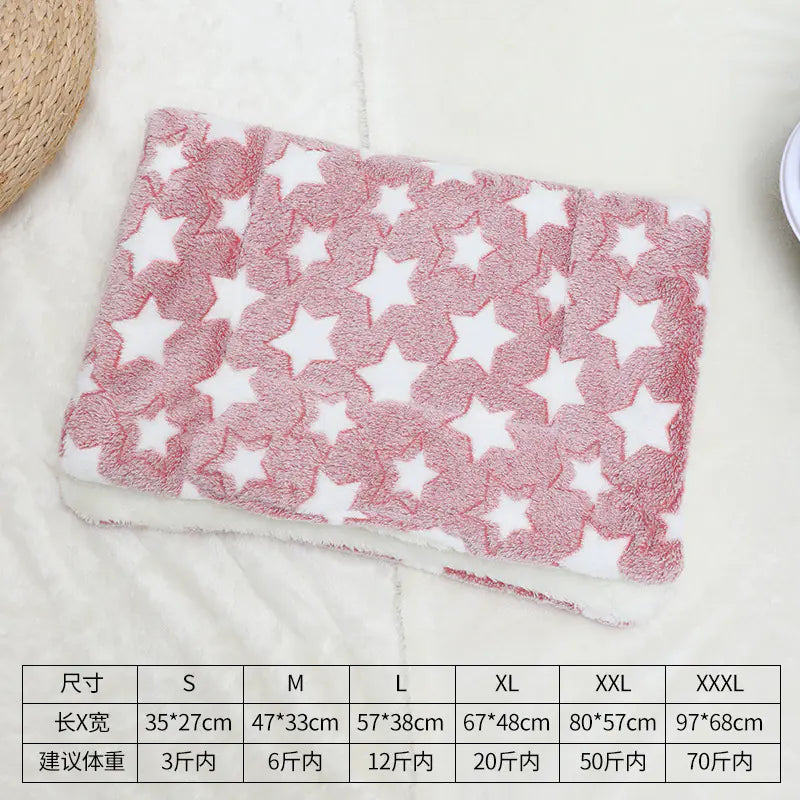 Universal Pet Bed Mat for Cats and Dogs - Thick Blanket