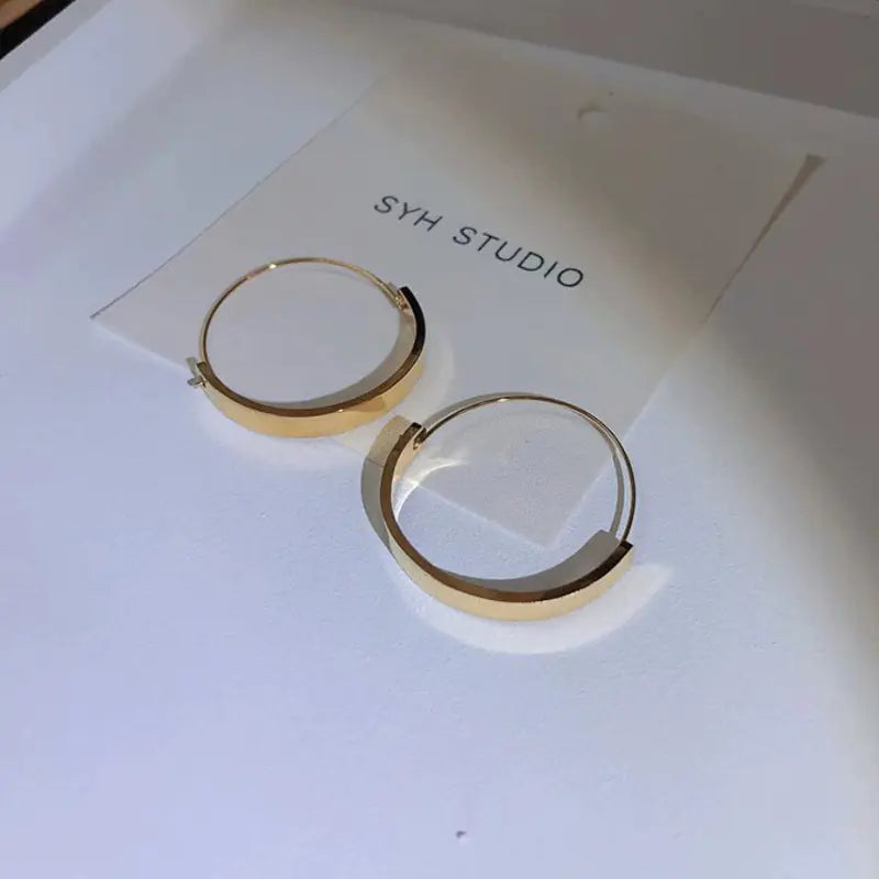Trendy Round Hoop Earrings for Women - Fashionable Design