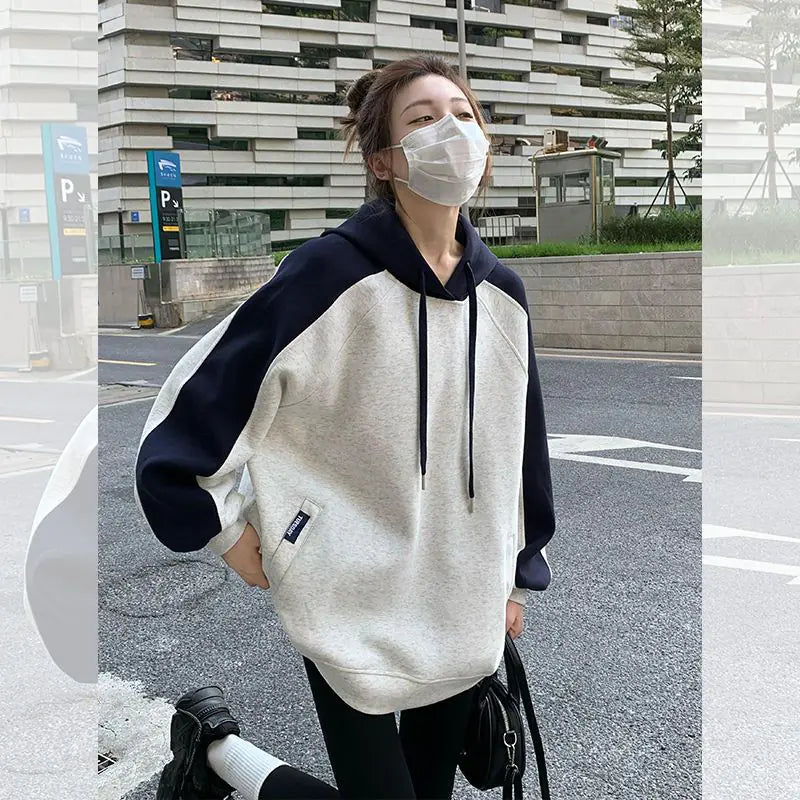 Retro Hooded Contrast Color Sweatshirt for Women