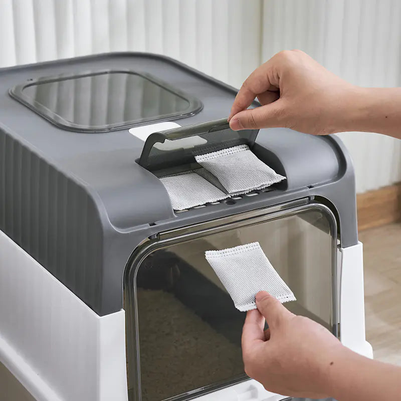 Large Closed Cat Litter Box with Anti-Splash Design