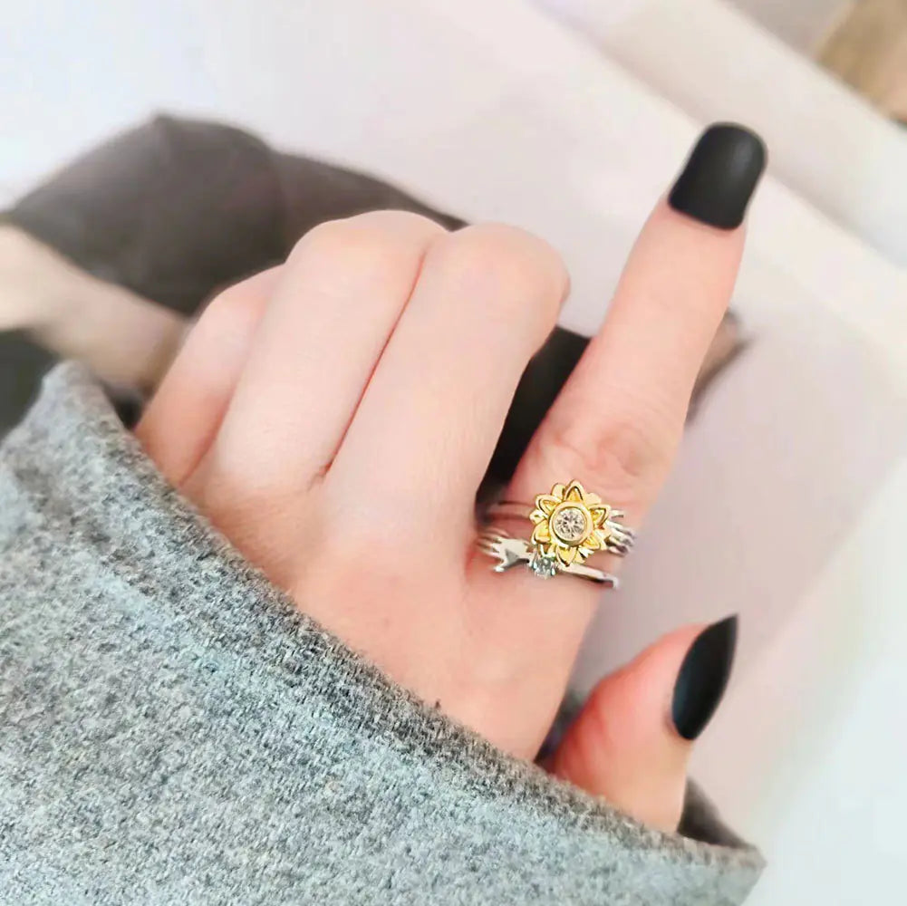 Adjustable Rotating Sunflower Fashion Ring