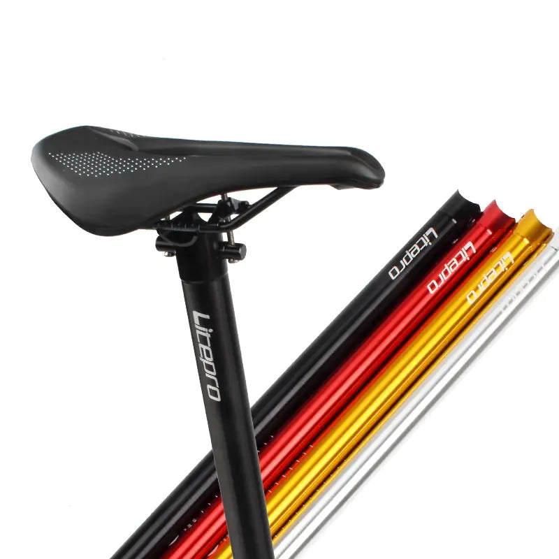Lightweight Black Bike Seatpost for Enhanced Comfort