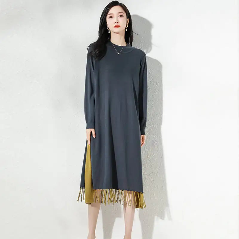 Loose Mid-length Tassel Knit Dress for Fashion Lovers