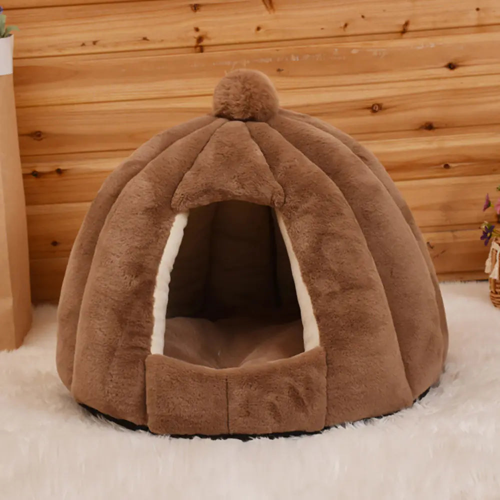 Pumpkin Shaped Cozy Cat & Dog House Tent