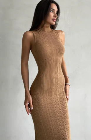 Knit Turtleneck Sleeveless Sheath Dress (One Piece)