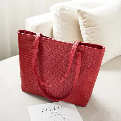 Fashionable Korean Style Woven Women's Shoulder Bag