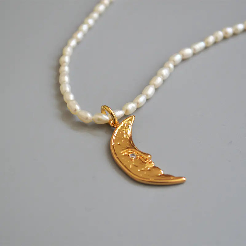 Elegant Freshwater Pearl Moon Charm Short Necklace
